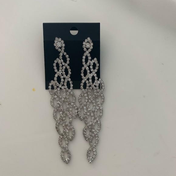 Elegant stylish stones earrings - Picture 2 of 5